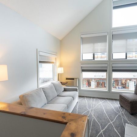 Executive Inn Whistler Eksteriør bilde