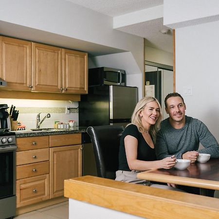 Executive Inn Whistler Eksteriør bilde