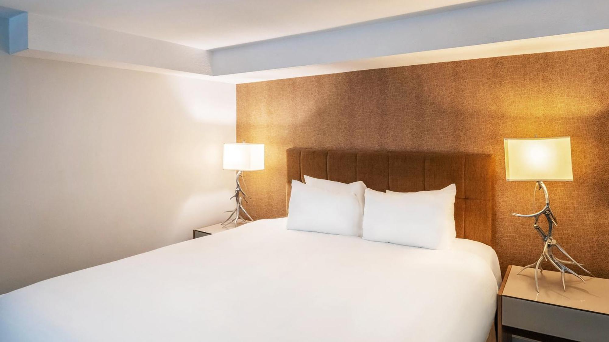 Executive Inn Whistler Eksteriør bilde
