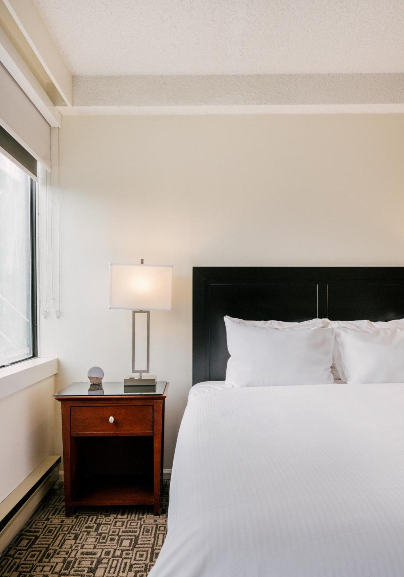 Executive Inn Whistler Eksteriør bilde