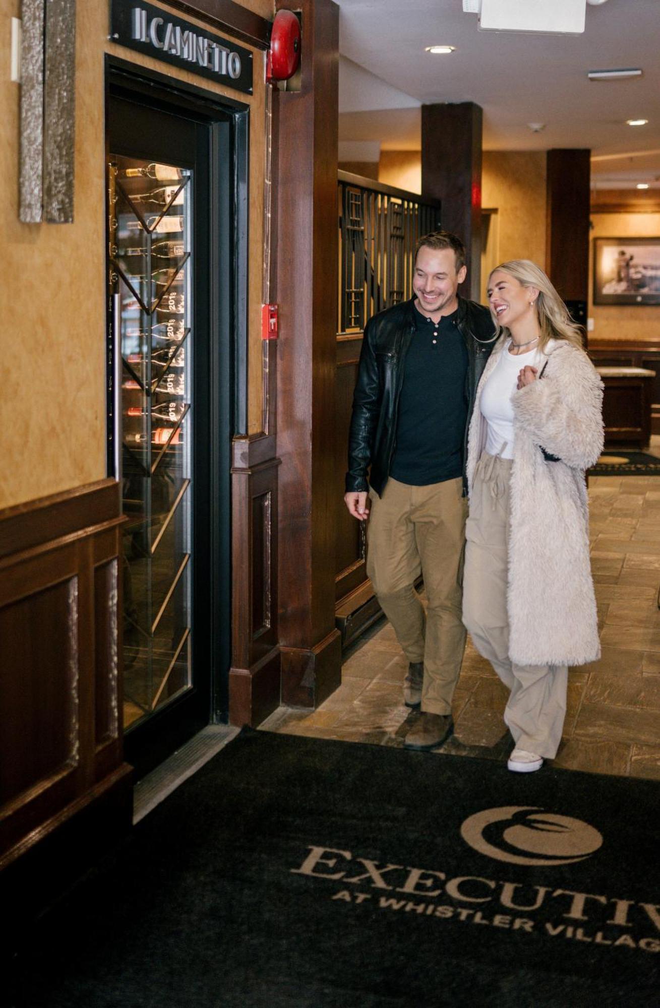 Executive Inn Whistler Eksteriør bilde