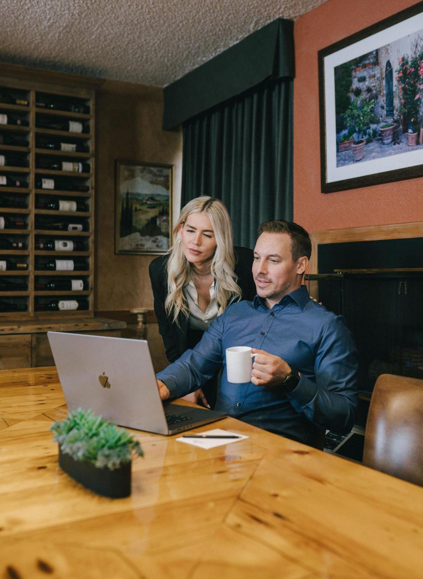 Executive Inn Whistler Eksteriør bilde
